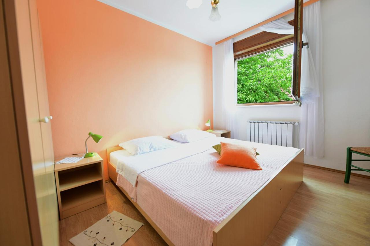 Apartments Alan Saborsko ภายนอก รูปภาพ