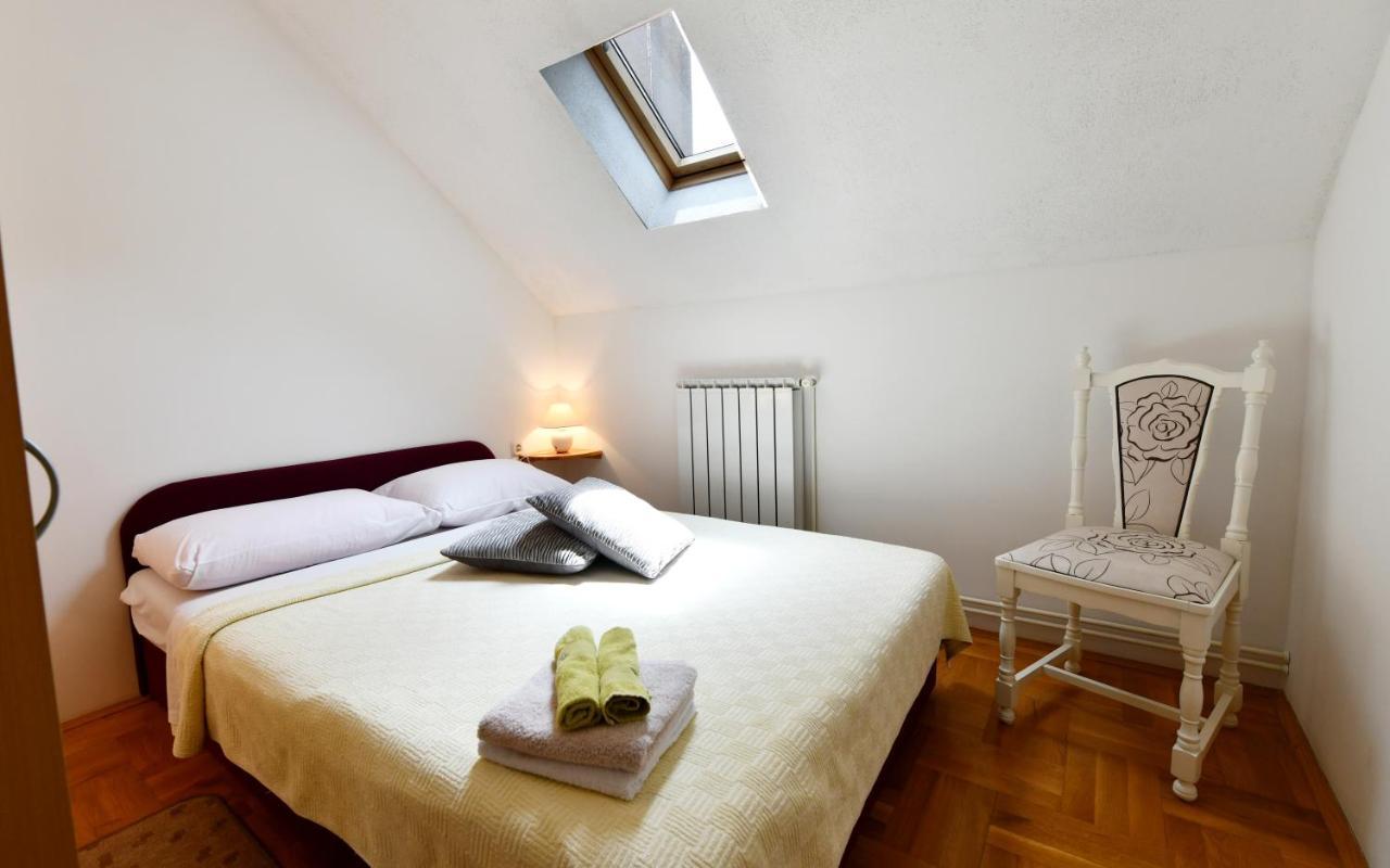 Apartments Alan Saborsko ภายนอก รูปภาพ