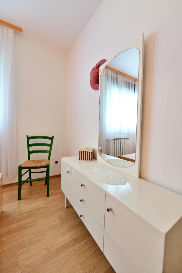 Apartments Alan Saborsko ภายนอก รูปภาพ